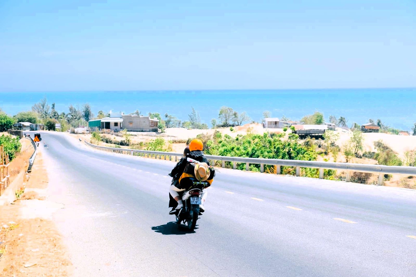 Getting Around Phu Quoc: Taxis, Scooters & Tips from Dương Đông