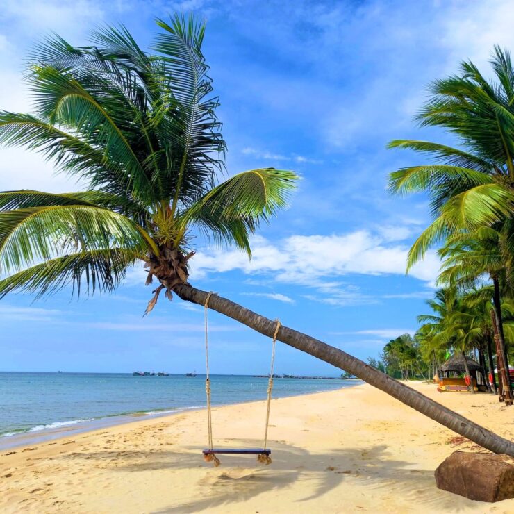 Beach Bliss: Exploring Long Beach, Just Moments from Seashells Phu Quoc